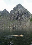 53 Finalmente bagnetto nel Lago Rotondo (2256 m) !